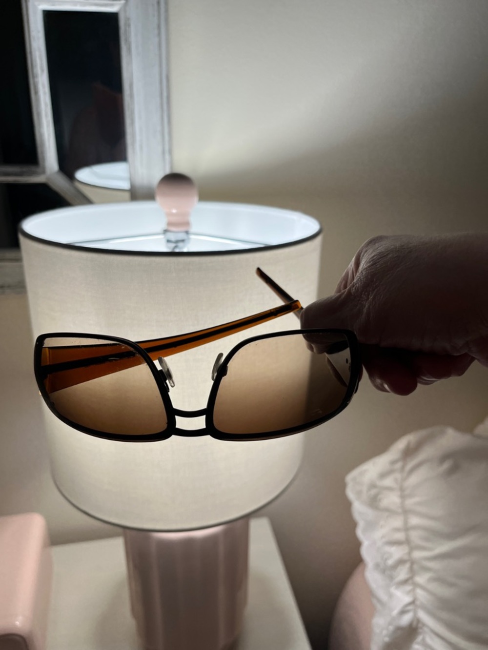 🚩FINAL markdown! CHANEL Black Frame with Brown Gradient Lenses Sunglasses - Picture 3 of 15